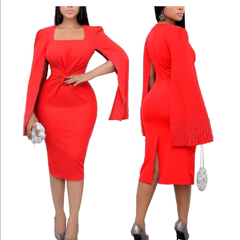 NEW‼️Midi Pleated Pearl Dress